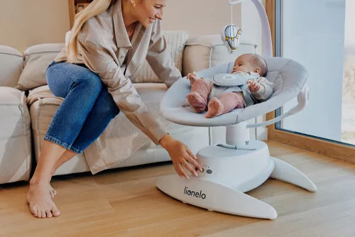 LIONELO Gyerek hintaszék Iris Bézs Homok, 0m+