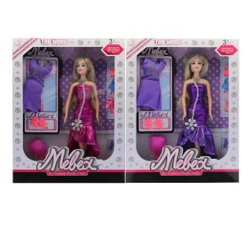   Baba vékony estélyi ruhában, két színben, 26x34 cm méretben.