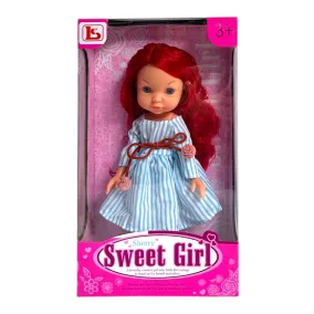 Baba, hagyományos, hajas, üvegszemű, 25 cm, 16x28 cm dob.