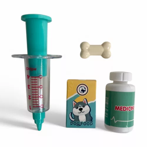 Plüss kutya orvosi készlettel, 25x23 cm, gyerekeknek.