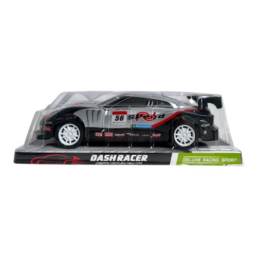 Autó, sportos, fóliatestű, lend., 2 szín, 36x12 cm plf.