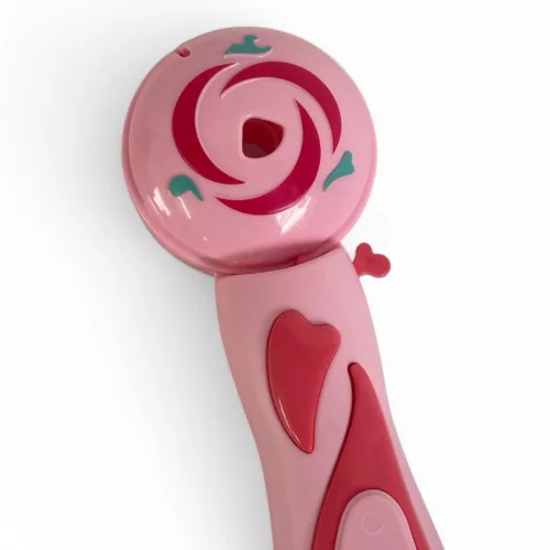 Hajdekoráló készlet: fonó eszköz, kefe, hajgumik - kreatív frizurákhoz.