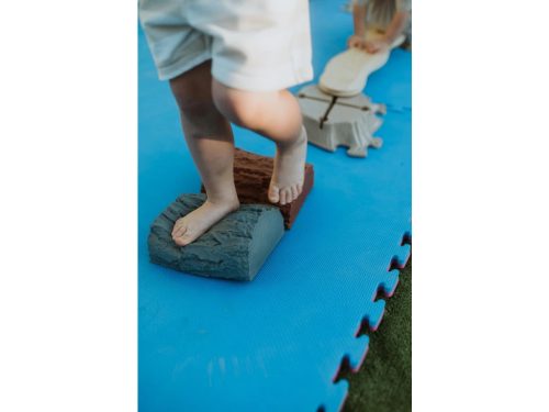 MUFFIK Egyensúlyozó farönk- Barna