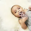 Mini táncoló rágómaki- púderrózsaszín
