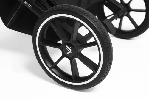 MUUVO Sport babakocsi Slick 2.0 Classic fekete