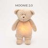 Moonie 2.0 the Organic Humming Friend dallammal és lámpával maci- SAND