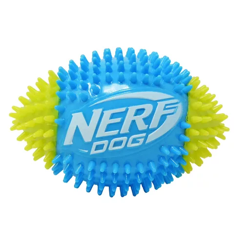 NERF DOG Sípoló focilabda tüskékkel kutyáknak, 15 cm