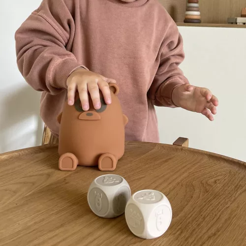 NUUROO szilikon Panda lámpa- karamell