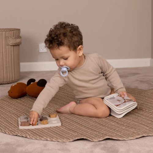 Nuuroo Chris fürdőkönyv- Karnevál