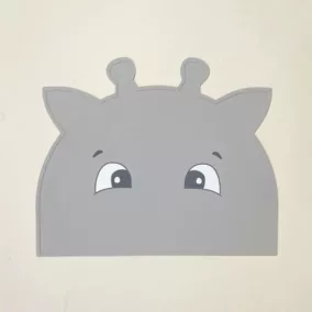 NUUROO Albert szilikon tányéralátét- Krém zsiráf