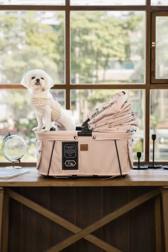 FIKAGO Kutyák és macskák hordozója Sway2 Arctic Flower