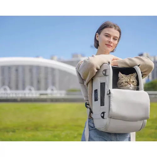 FIKAGO Utazó hordozó kutyáknak és macskáknak Truffle Creamy Cloud