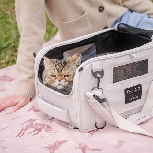 FIKAGO Utazó hordozó kutyáknak és macskáknak Truffle Arctic Flowers