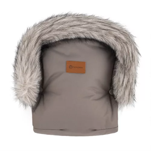 PETITE&MARS Téli szett Comfy 4in1 bundazsák + kézmelegítő kesztyű babakocsira Furry Mocha Mousse
