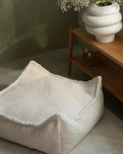 Wigiwama Szögletes Puff, Cream White