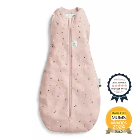   ERGOPOUCH 2 az 1-ben pólya és alvózsák Cocoon Daisies 6-12 hó, 8-10 kg, 0,2 tog