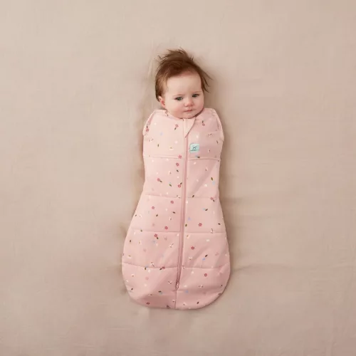 ERGOPOUCH Bebújós és alvózsák 2 az 1-ben Cocoon Pitypangok 6-12 h, 8-10 kg, 2,5 tog