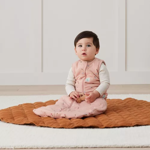 ERGOPOUCH Hálózsák organikus pamut Jersey Daisies 3-12 h, 6-10 kg, 2,5 tog