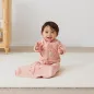   ERGOPOUCH Alvózsák ujjakkal, organikus pamut Jersey Daisies 8-24 hó, 8-14 kg, 1 tog